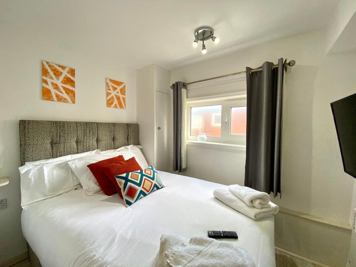 Kennedy House By Blackpool Service Apartments Екстериор снимка