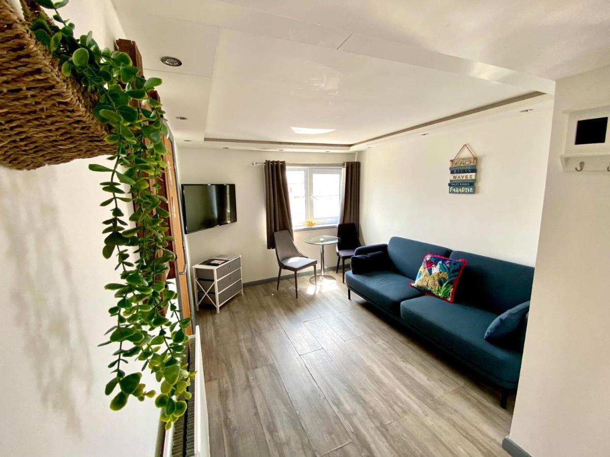 Kennedy House By Blackpool Service Apartments Екстериор снимка