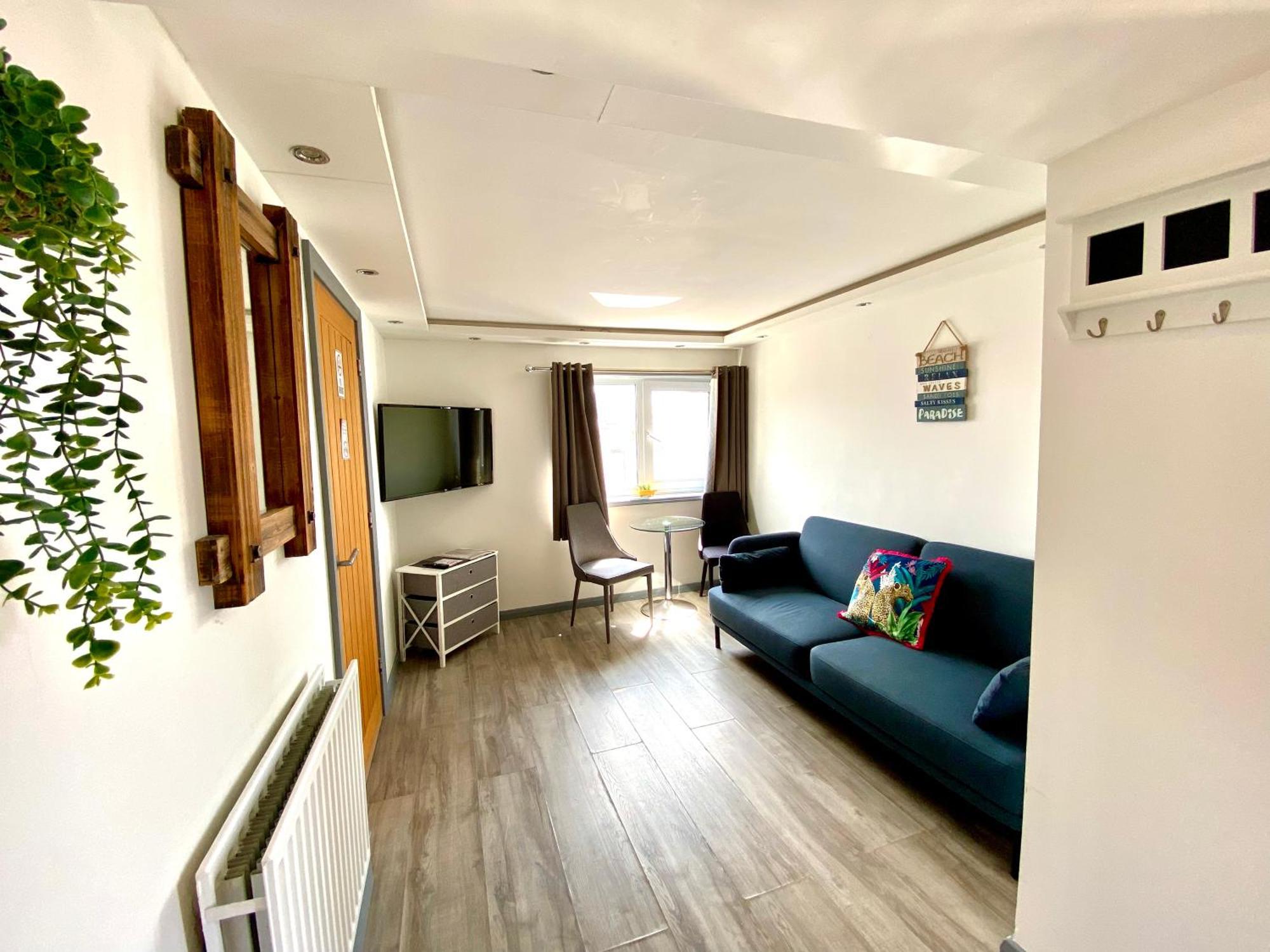 Kennedy House By Blackpool Service Apartments Екстериор снимка