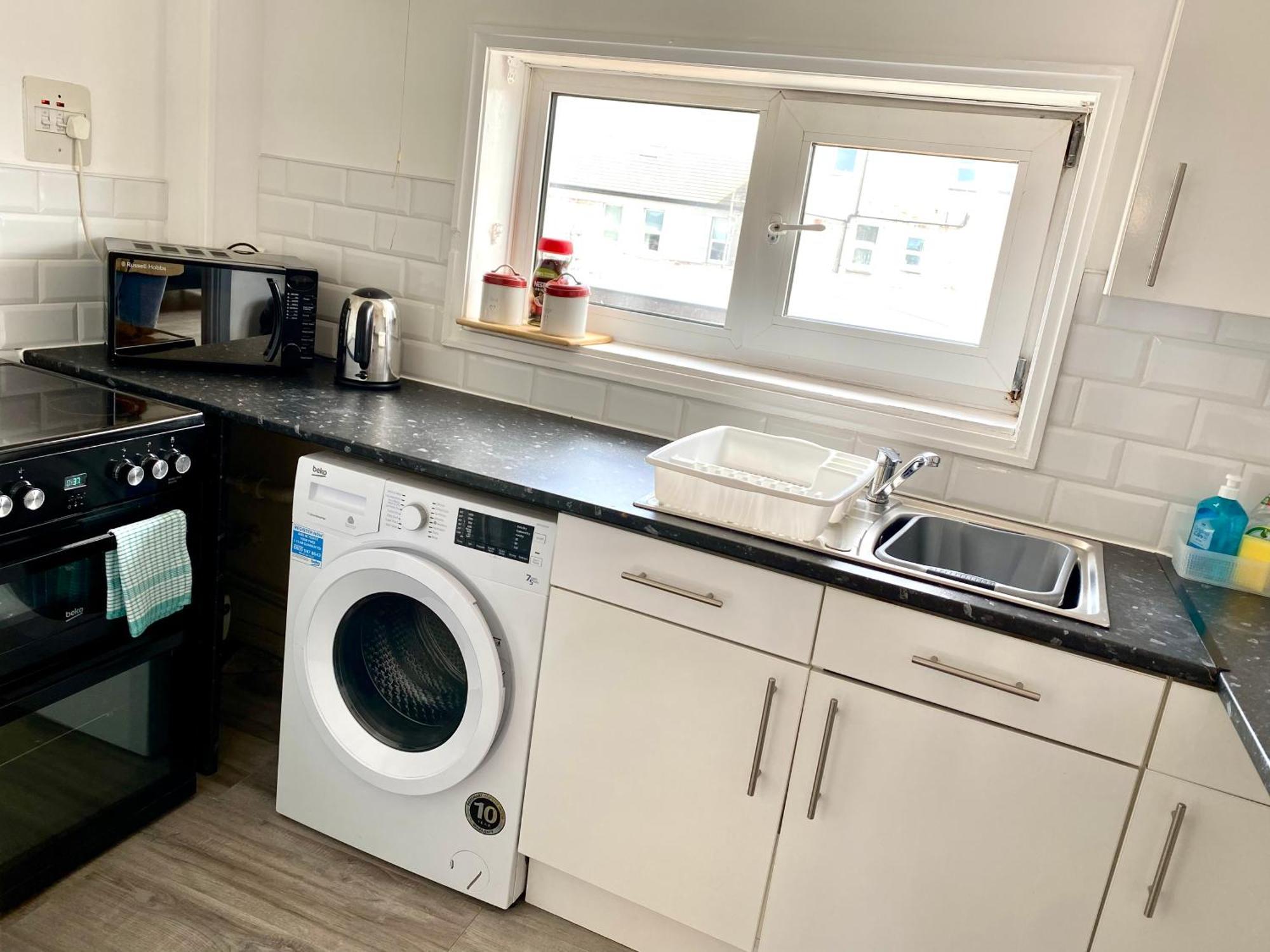 Kennedy House By Blackpool Service Apartments Екстериор снимка